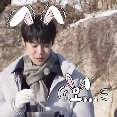 [잡담] 도영 집사부 찍을 때 걍 처음부터 토끼 머리띠 쓰고 촬영하라는 거 머무 웃기고 귀여움 | 인스티즈