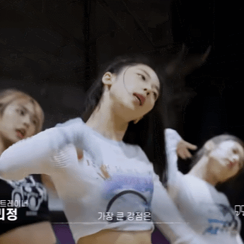 [잡담] 베이비몬스터 하얀옷 입은 사진 돌아다니던게 영상속 이 멤인가? | 인스티즈