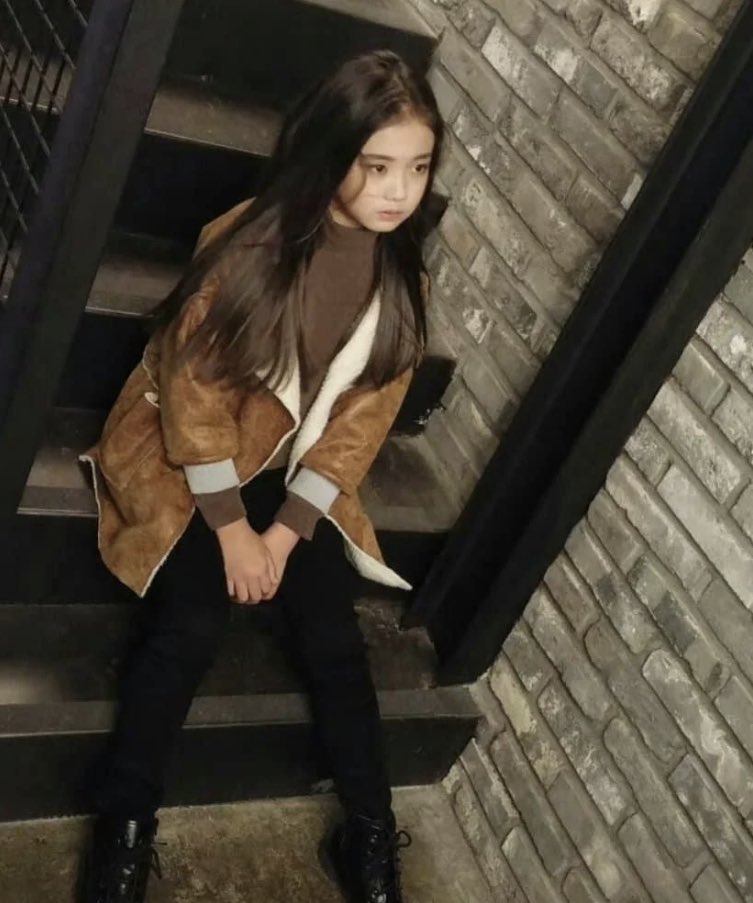 [잡담] 베이비몬스터 이다인 이 친구 이쁘다 | 인스티즈