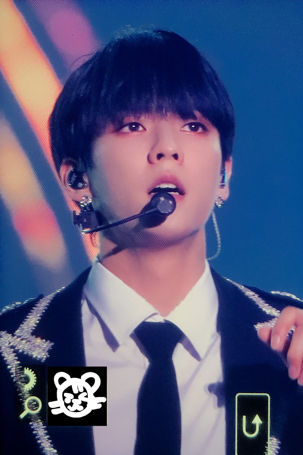 [잡담] 비투비 이민혁 콘서트 프리뷴데 34살인거 너무 구라같다... | 인스티즈