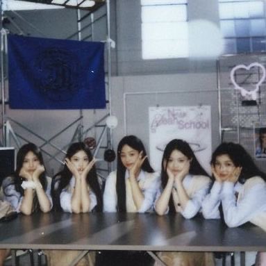 [잡담] 뉴진스 감성에 폴라로이드? 이건 된다 | 인스티즈