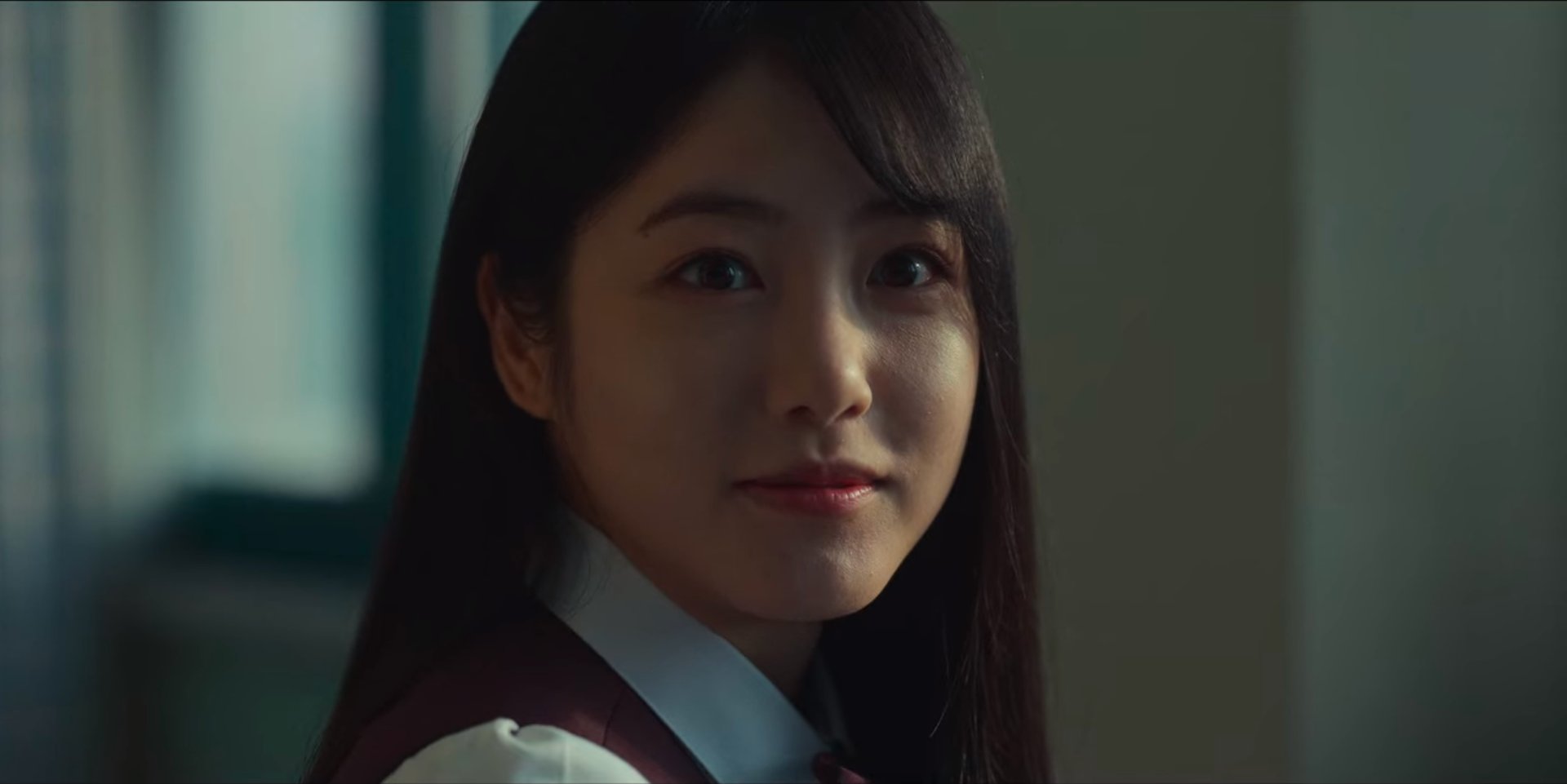 [잡담] 신예은이 더글로리 나올 때 코에 있는 점 가리고 나온 거 신의 한 수.. | 인스티즈
