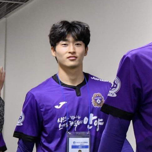[잡담] 안양 조규성은 진짜 아이돌 바이브야... | 인스티즈
