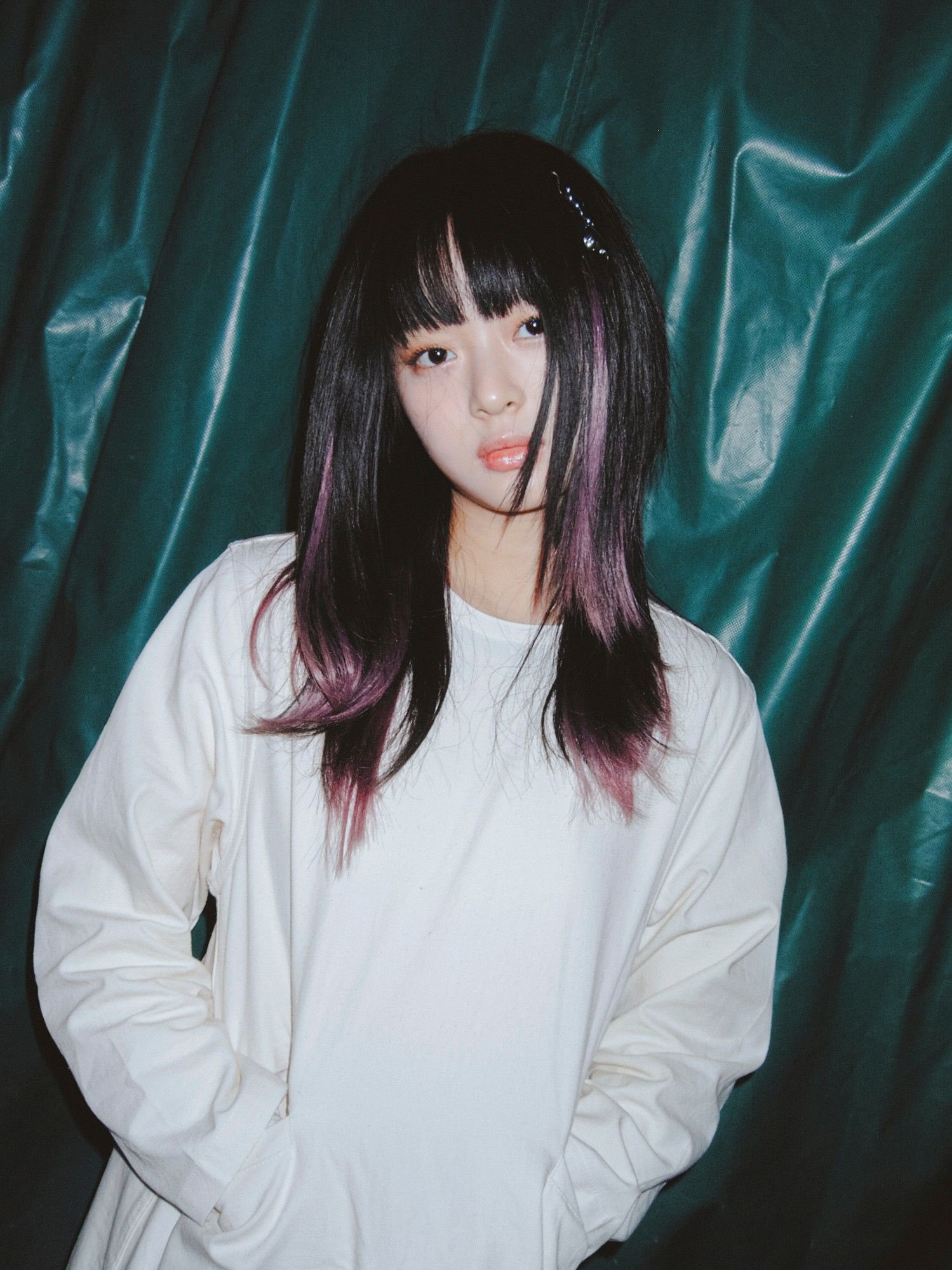 [잡담] 하니 지금 머리만 보면 산발인데 리즈 찍은 거 대단해 | 인스티즈