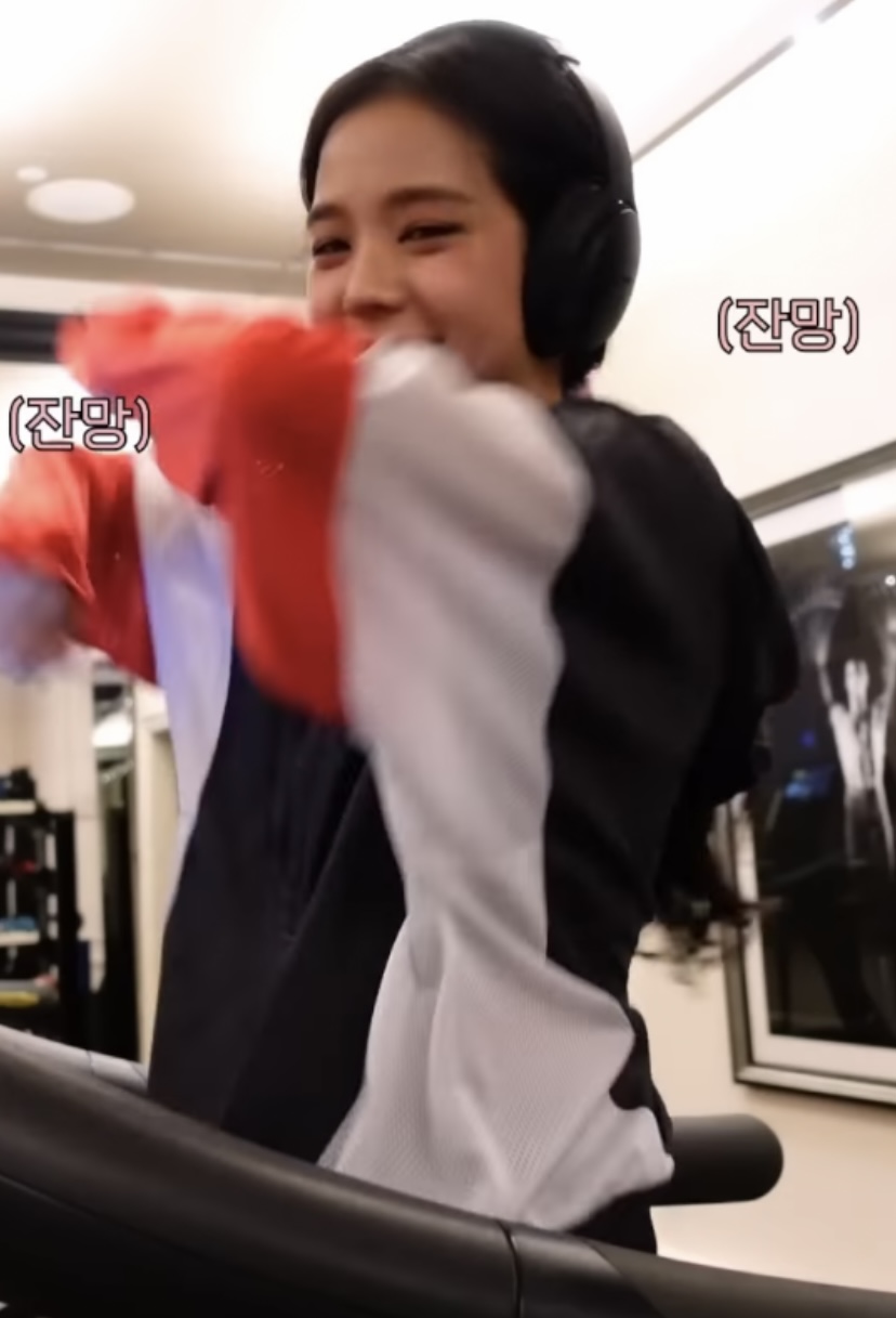 [잡담] 지수 브이로그 벌써 400만회네ㅋㅋㅋㅋㅋ와우 | 인스티즈