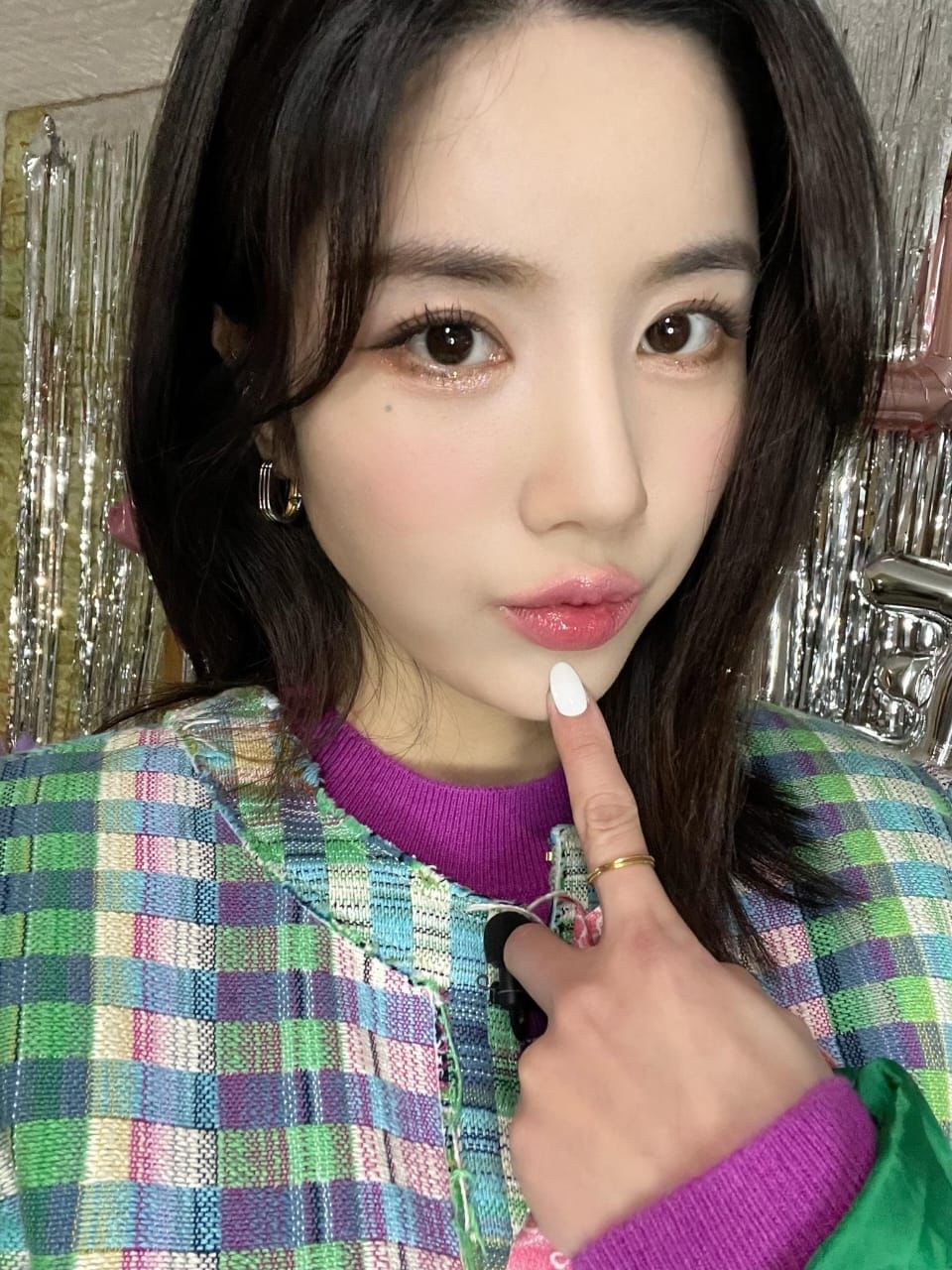 [잡담] 자기 맨날맨날 예쁜거 아는 권은비가 좋다.twt | 인스티즈