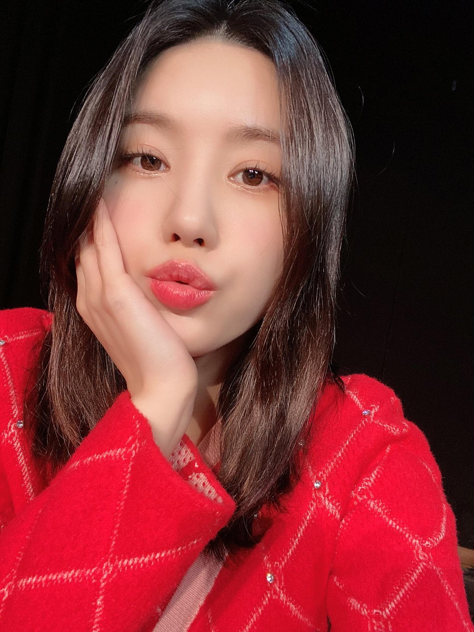 [잡담] 자기 맨날맨날 예쁜거 아는 권은비가 좋다.twt | 인스티즈