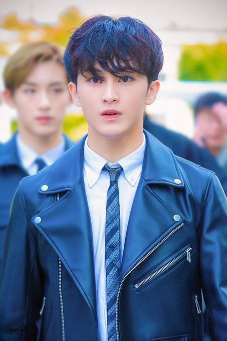 [잡담] 지쨔.. 나한테 왜 이래 😇🔫 | 인스티즈