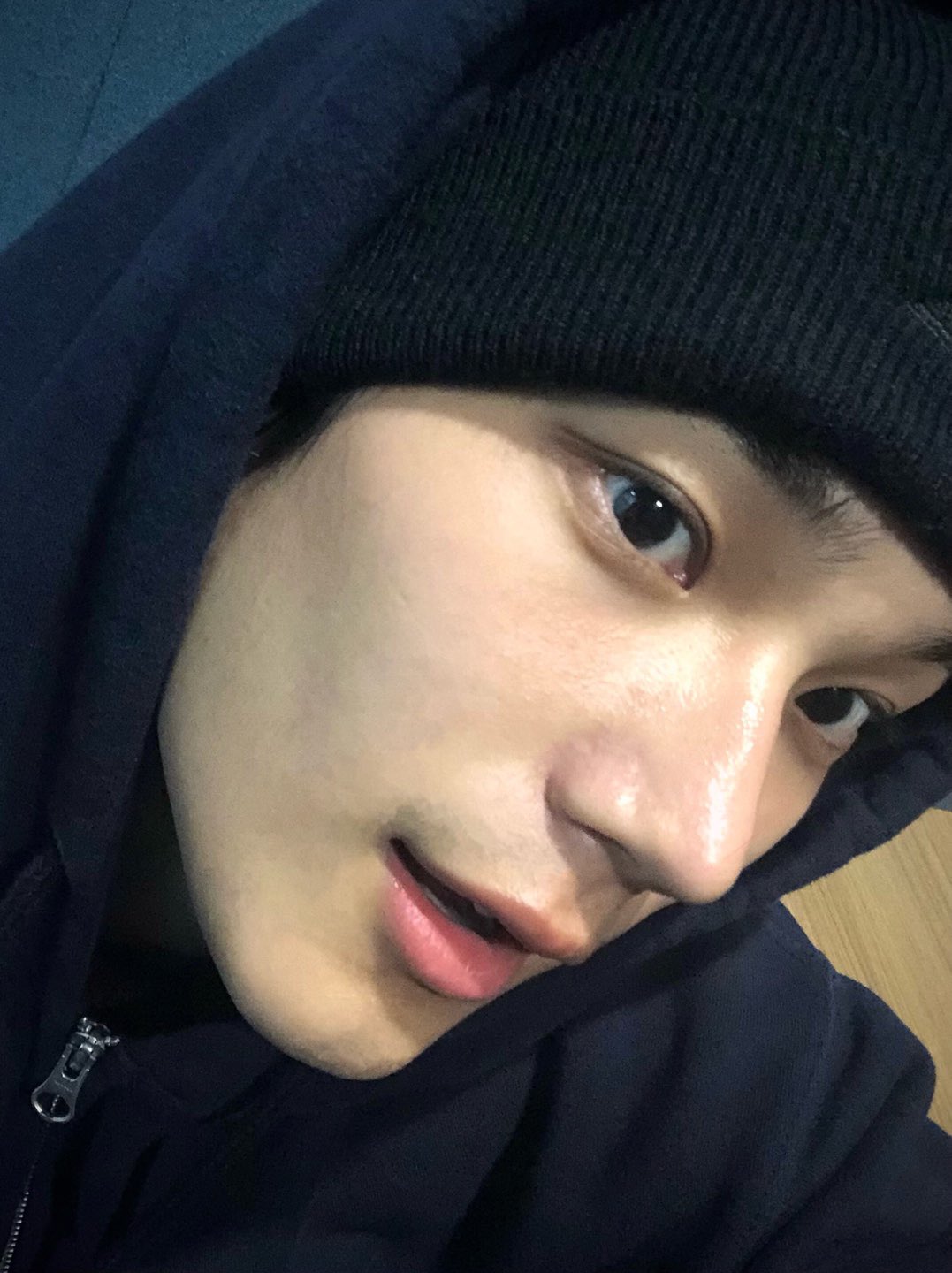 [잡담] 나... 웨이크원 박한빈 잘생겻다고 방송 전부터 글썻어요... | 인스티즈