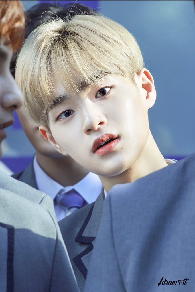 [잡담] 상암절…. 아직도 내 휴대폰에 있는 상암절 사진 2개.. | 인스티즈