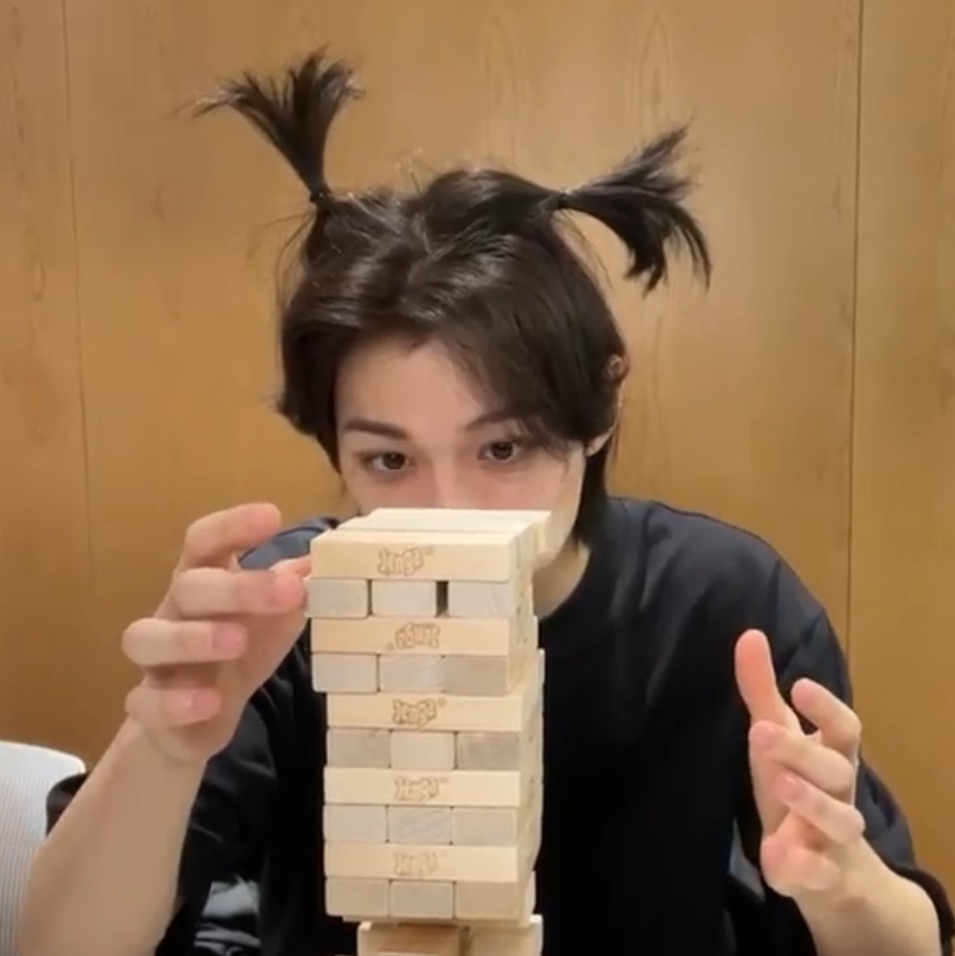 [잡담] 삐삐용복 미치겠다 ㅋㅋㅋㅋㅋㅋㅋ 갤러리 이걸로 꽉참 | 인스티즈