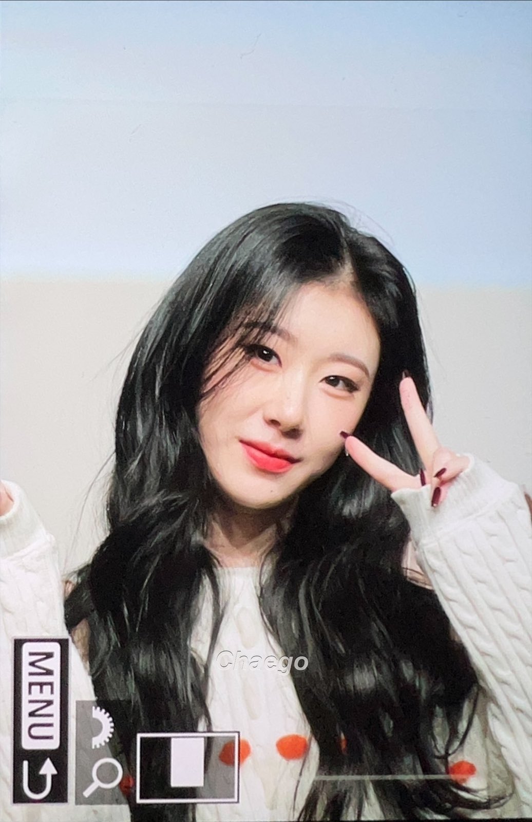 [잡담] 채령이 크림색 왜이렇게 찰떡임 | 인스티즈