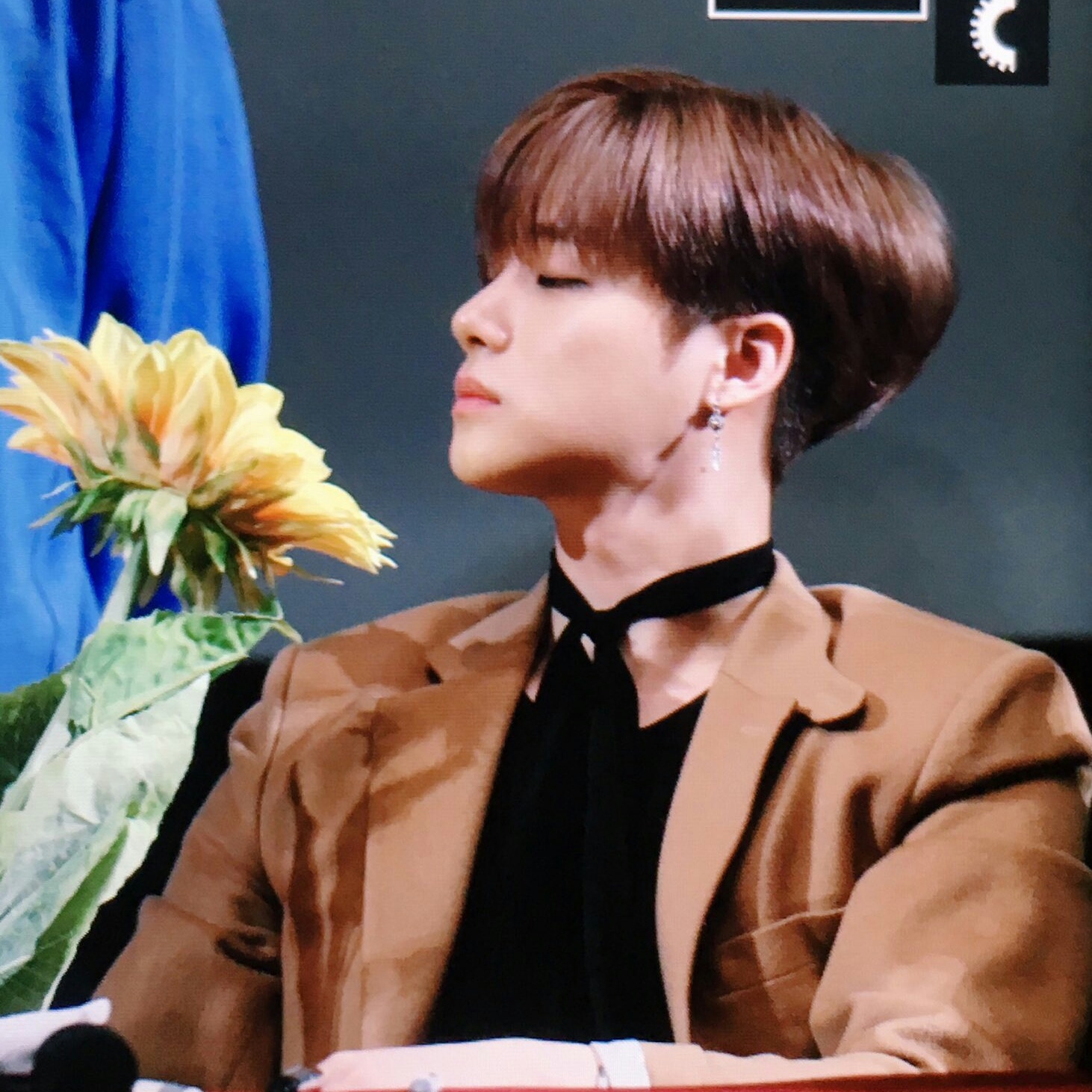 [잡담] 김진환 오목모족 예쁘게도 생겼다 | 인스티즈