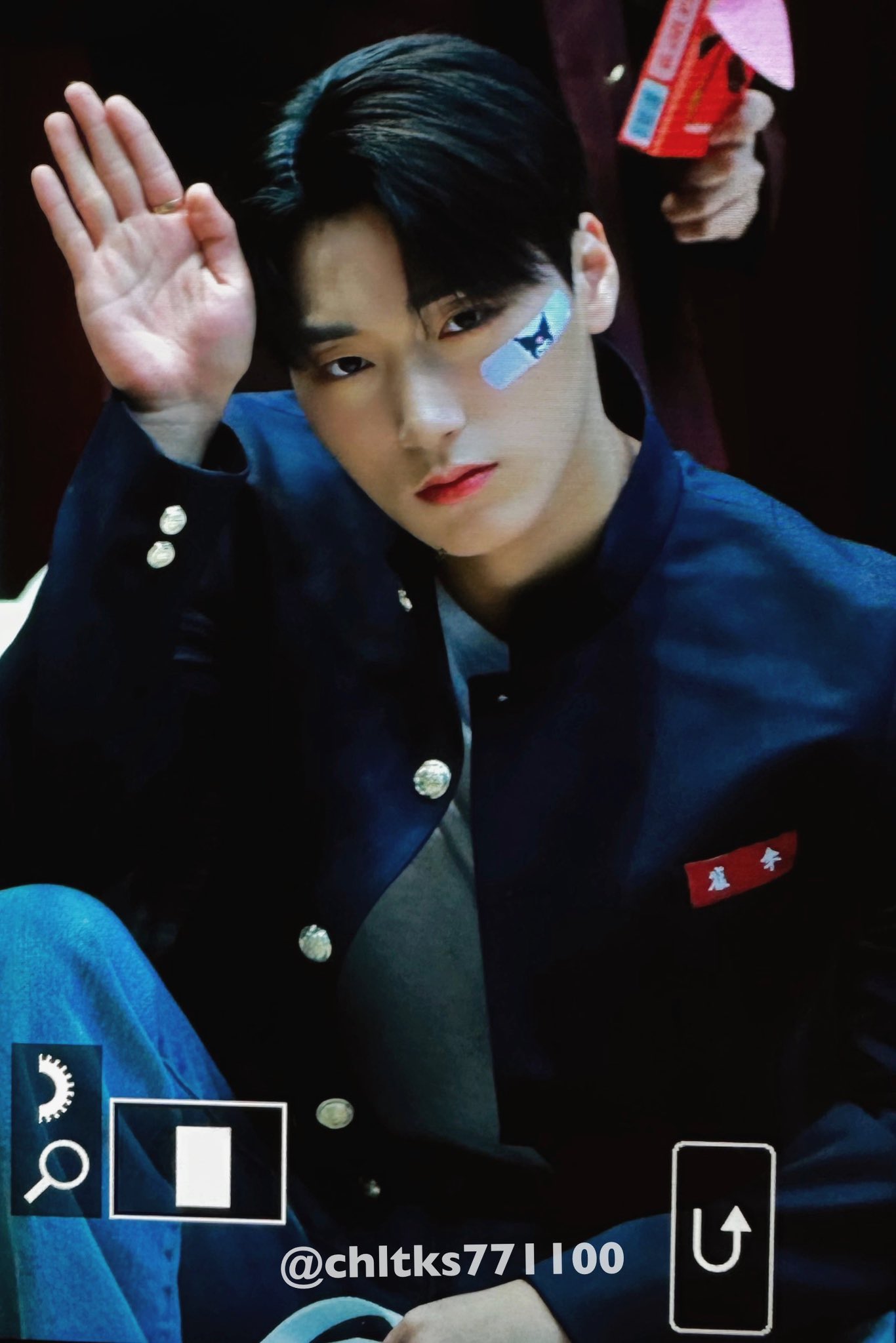 [잡담] 한 팬싸에 정교복이랑 가쿠란이 실존하다니 | 인스티즈