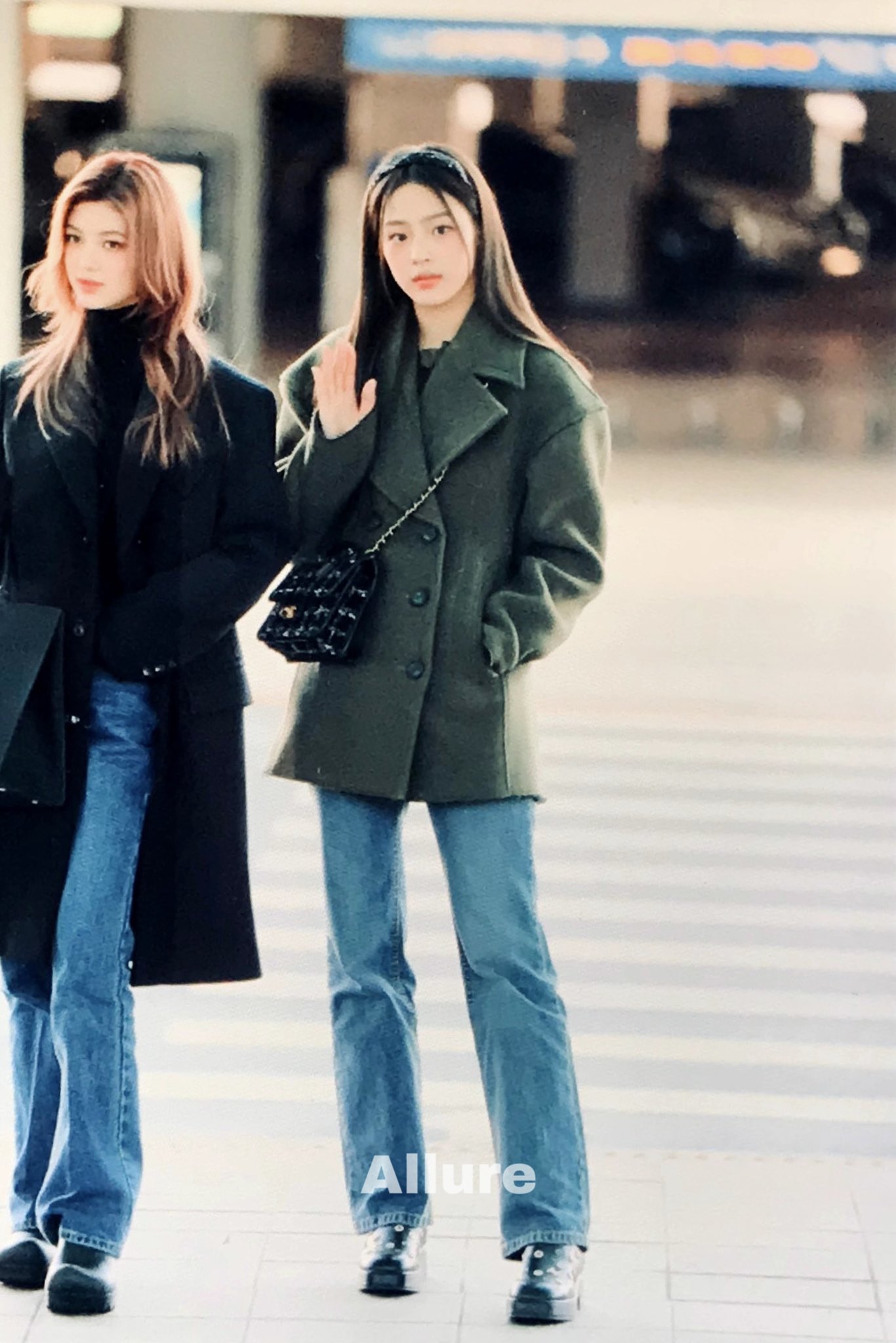 [잡담] 이날 내가 좋아하는 공항 때 민지 착장인데 | 인스티즈