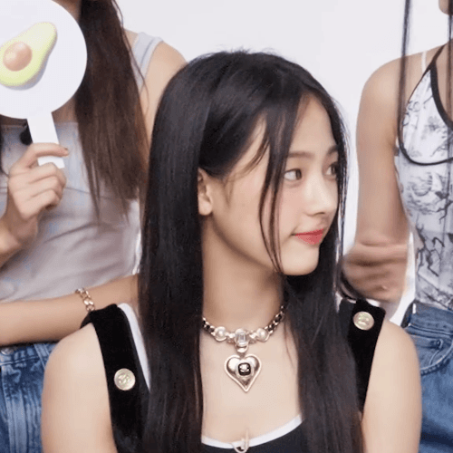 [잡담] 이때싶 끌올하는 민지 데뷔초 샤넬 화보 | 인스티즈