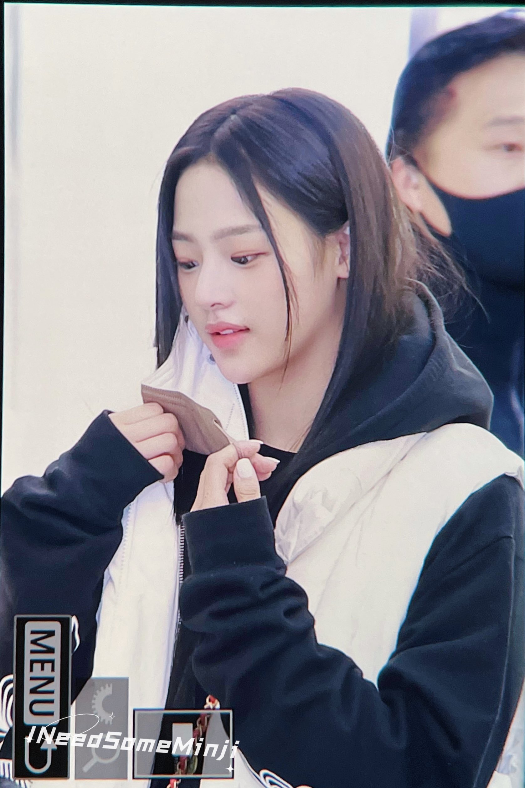[잡담] ?? 민지 왤케 잘생겼어..? 당황 | 인스티즈