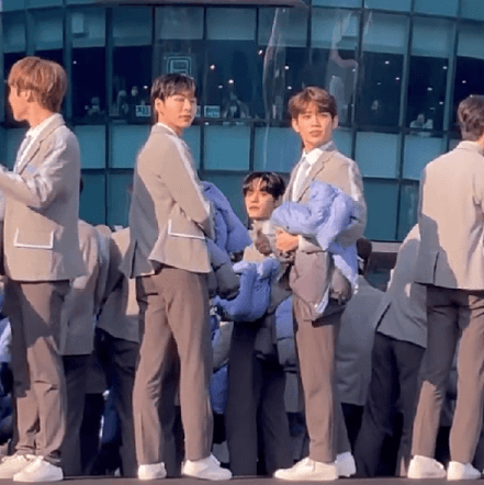 ??: 이름이 뭐에요!!!!! 이름이 뭐에요!!!! | 인스티즈