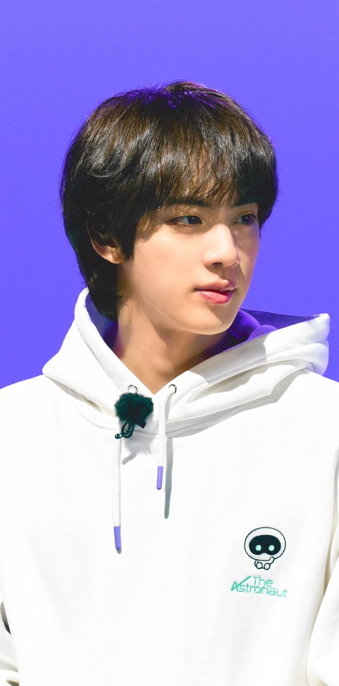 [잡담] 방탄 진 턱 안자란다는 글 봤는데 진짜네 | 인스티즈