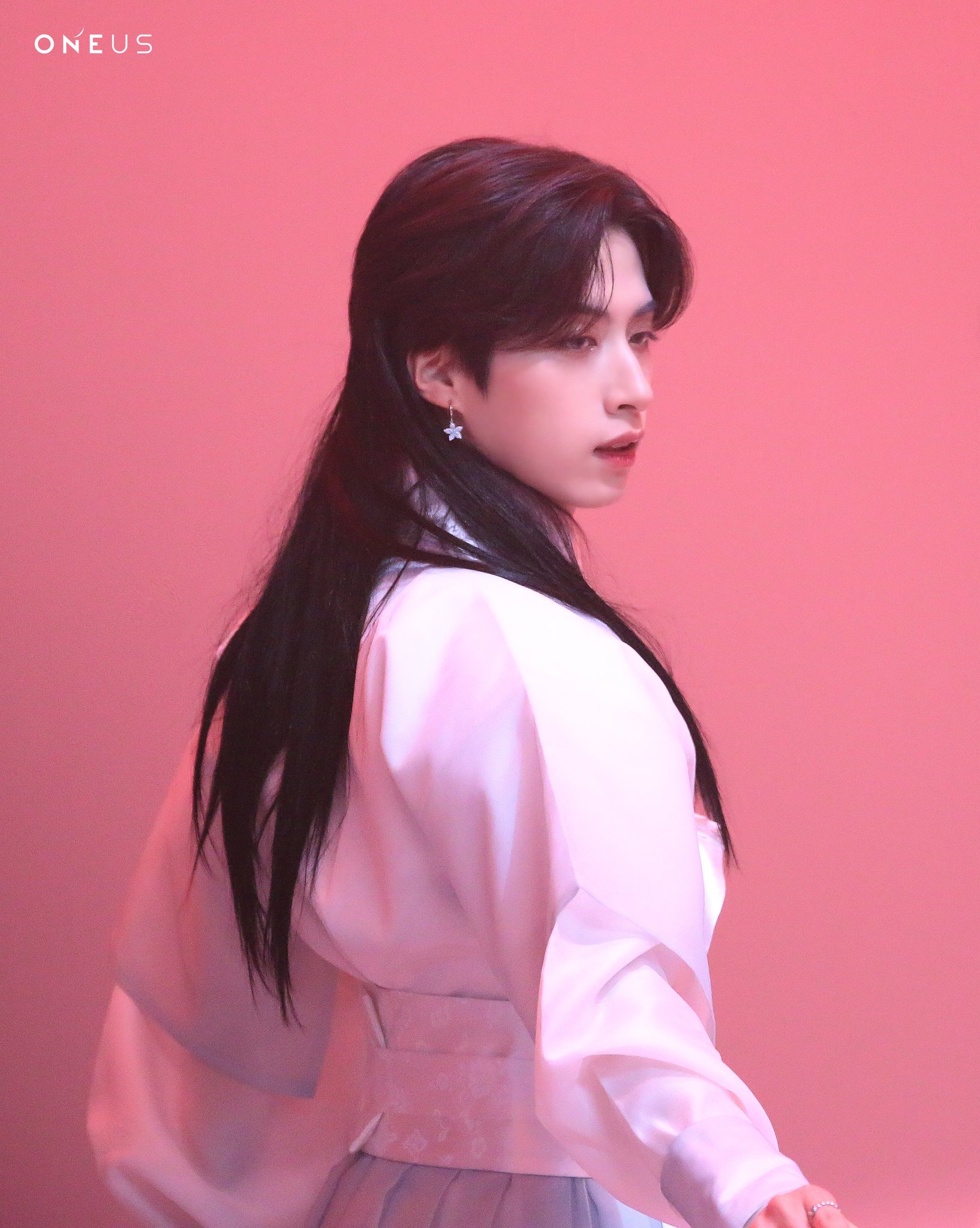 [잡담] 우리 막내 장발 자랑 좀 하자🥰 | 인스티즈