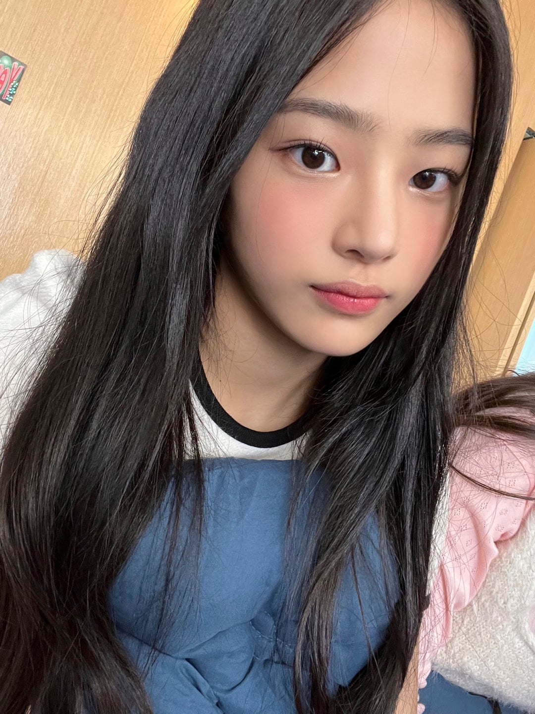 [잡담] 뉴진스 민지 화장 이렇게 하는거 이뻐 | 인스티즈