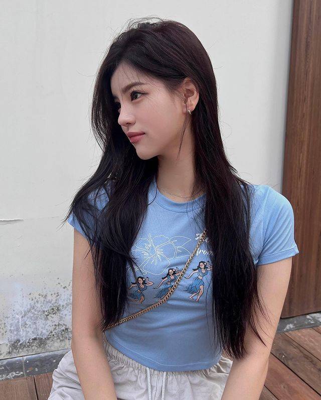 아빠가 잘생겨야 딸이 예쁘다+97년생 중에 미인 많다 한방에 인증하시네.... | 인스티즈