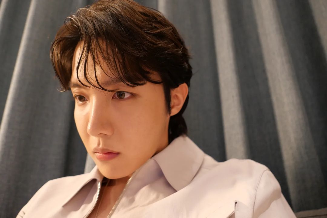 [잡담] 하 방탄 제이홉 진짜 너무 예뻐 | 인스티즈