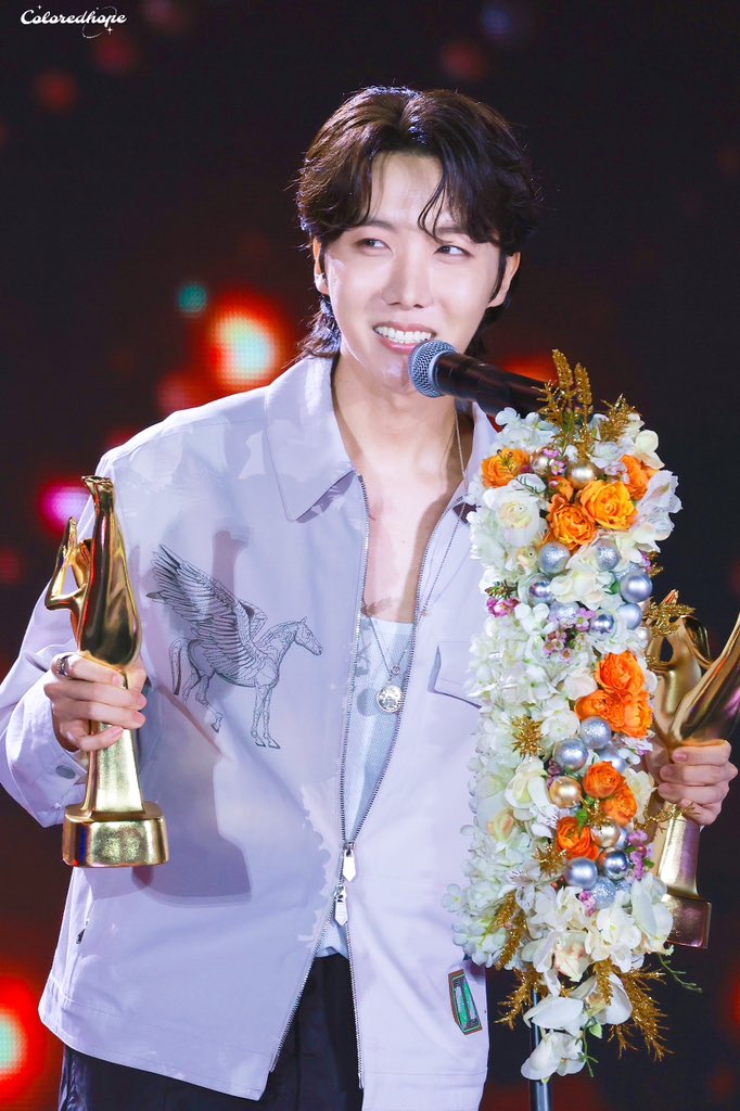 [잡담] 방탄 제이홉 에르메스 자켓 고급지다 | 인스티즈
