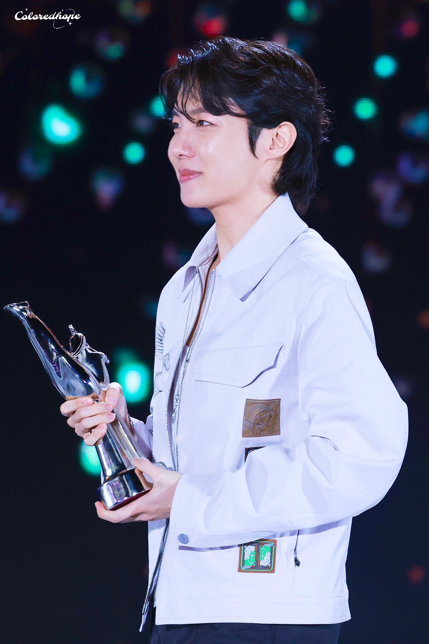 [잡담] 제이홉 어제 진짜 이뻤네... | 인스티즈
