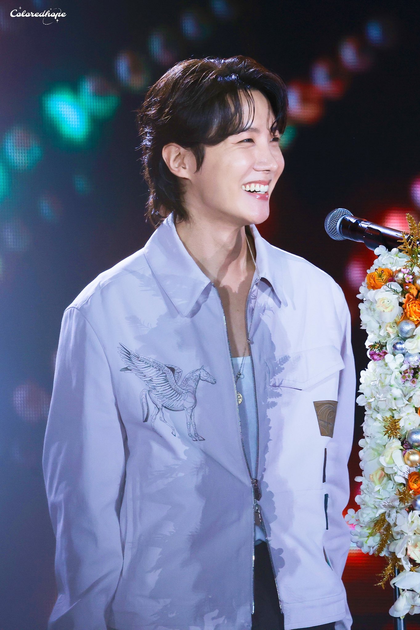 [잡담] 제이홉 어제 진짜 이뻤네... | 인스티즈