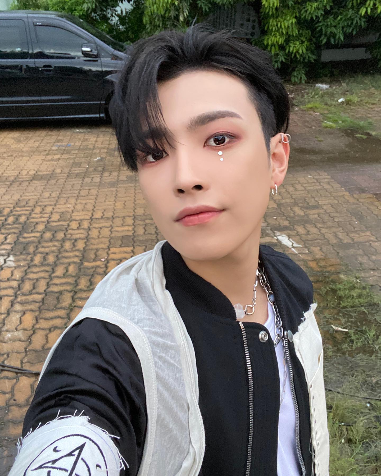 [잡담] 에이티즈 홍중 인스타그램 업뎃 | 인스티즈