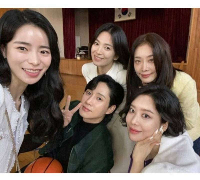 뭔가 어색한 사진들.jpg | 인스티즈