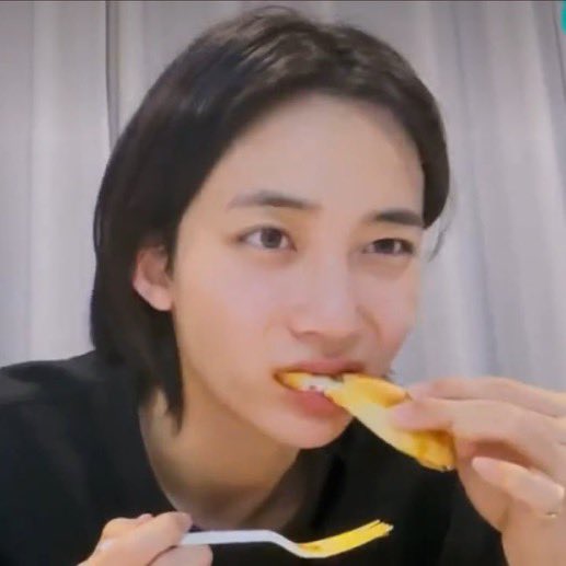 [잡담] 윤정한 가끔 얼굴이 이게 맞나 싶음 | 인스티즈