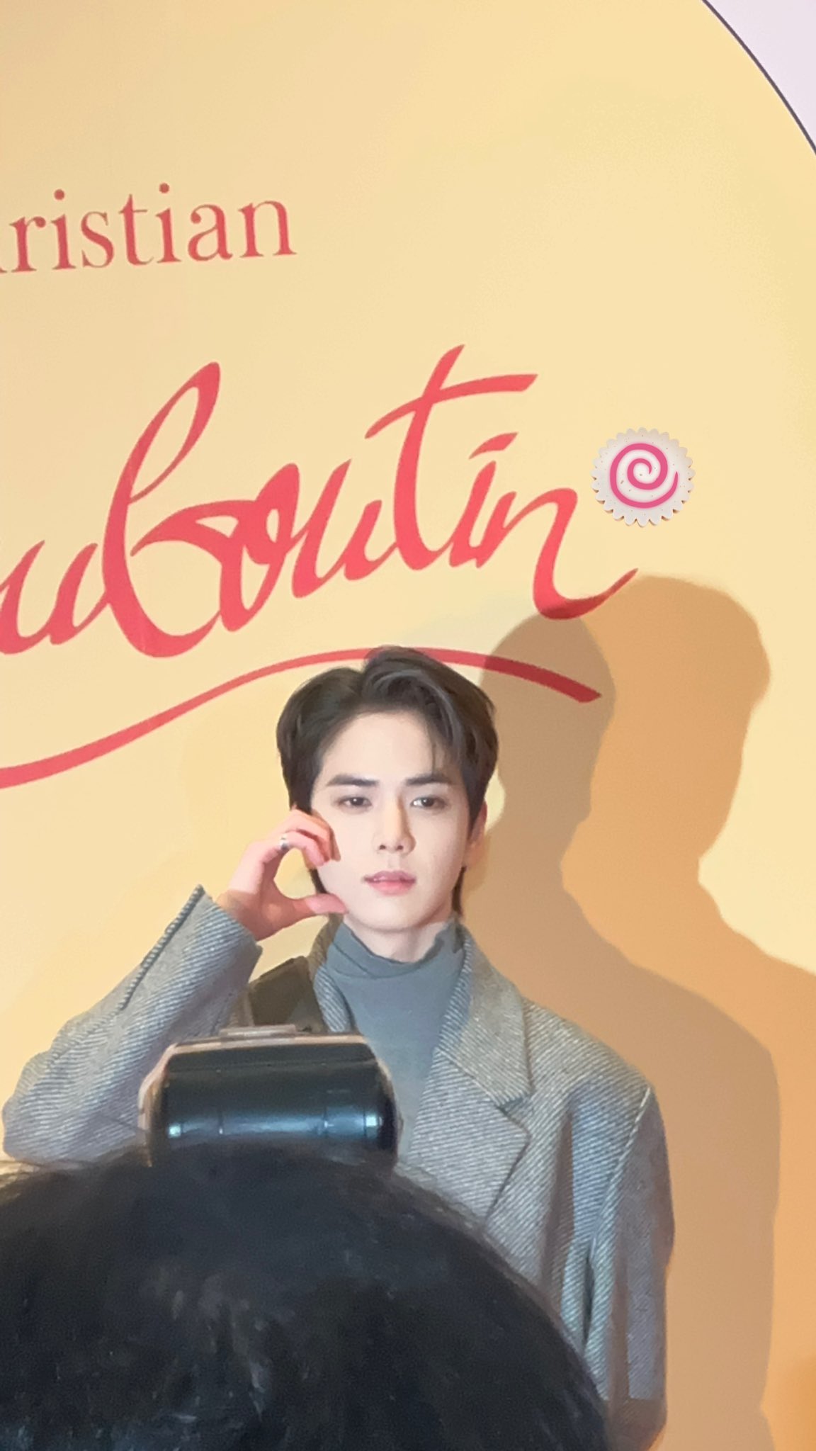 [잡담] 더보이즈 영훈 행사갈때 머리스타일.. 완깐 반깐 덮머 | 인스티즈