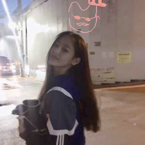 [잡담] 민지 분위기 있잖아 어느 나라 첫사랑 같음?? | 인스티즈