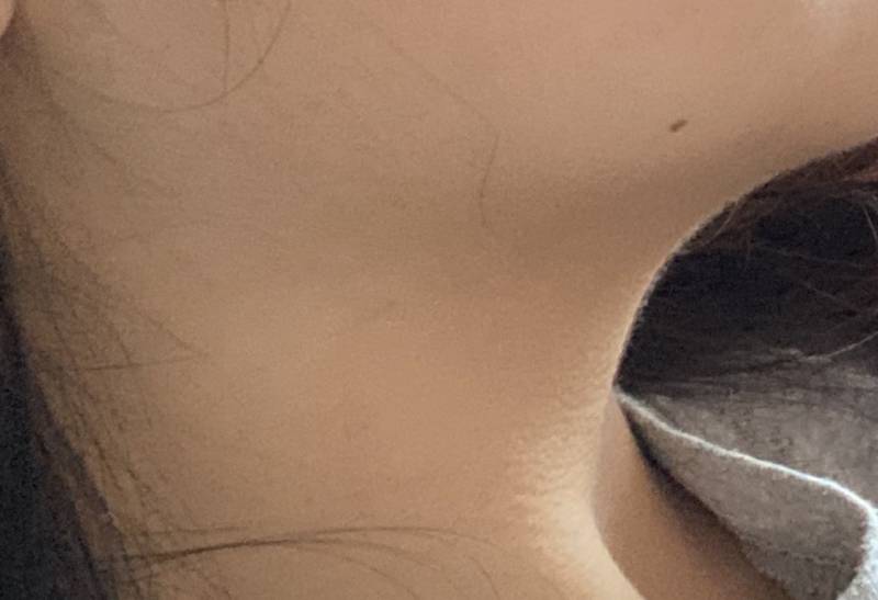 나 턱선 없는 거지... | 인스티즈