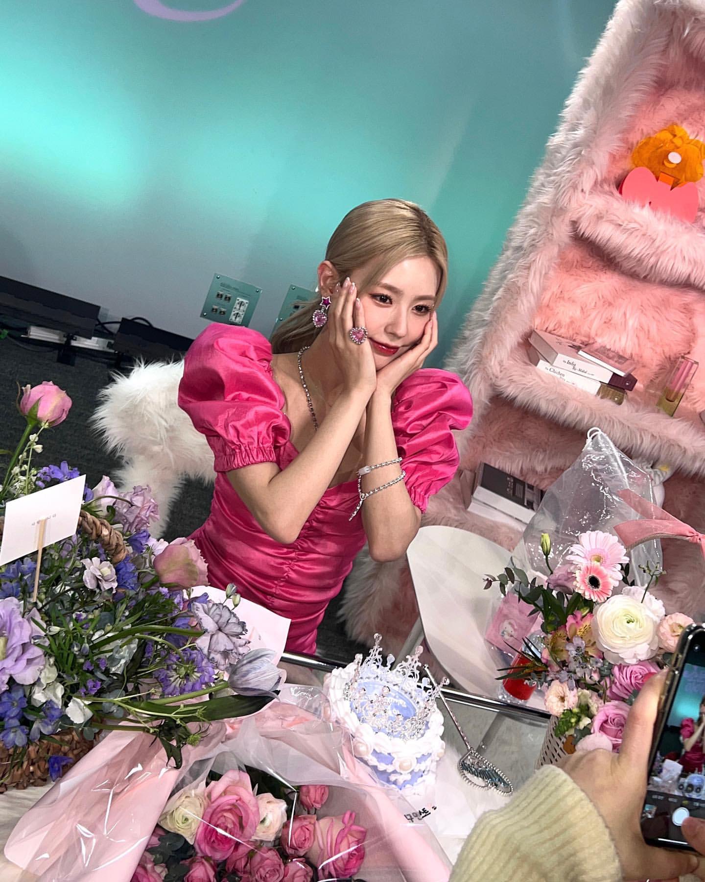 [잡담] 다이소 프린세스 주얼리 착용한 아이들 미연 | 인스티즈