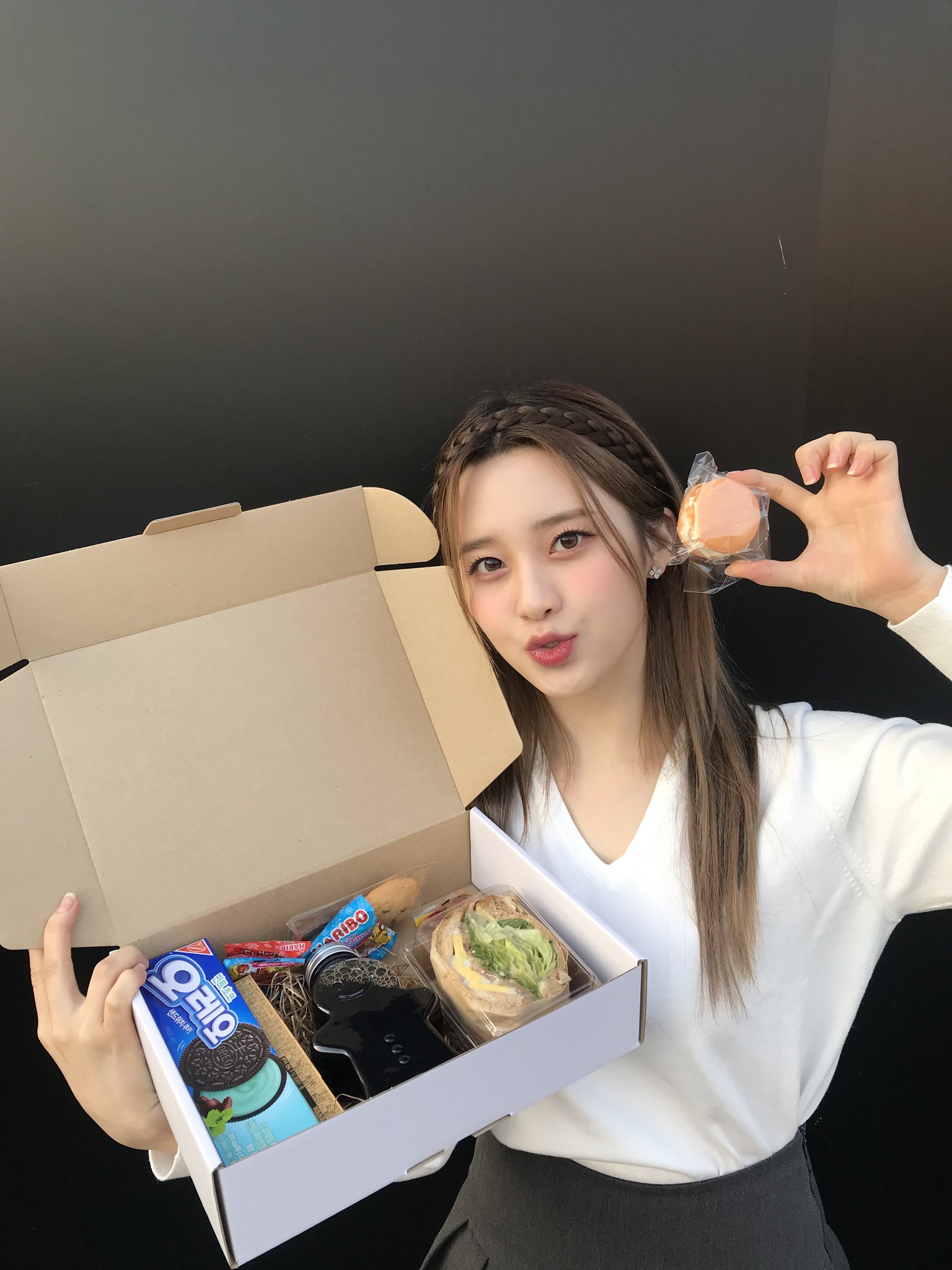 [잡담] 라잇썸 나영 진짜 뽀송 말랑 하게 생겼어 | 인스티즈