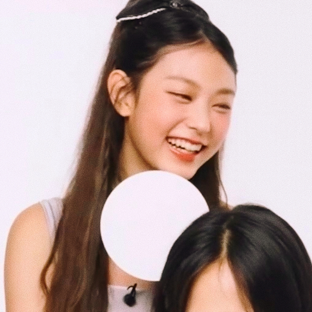[잡담] 와.. ㅍㄷ 짱이다 필름카메라 고냥 나타나버림 | 인스티즈