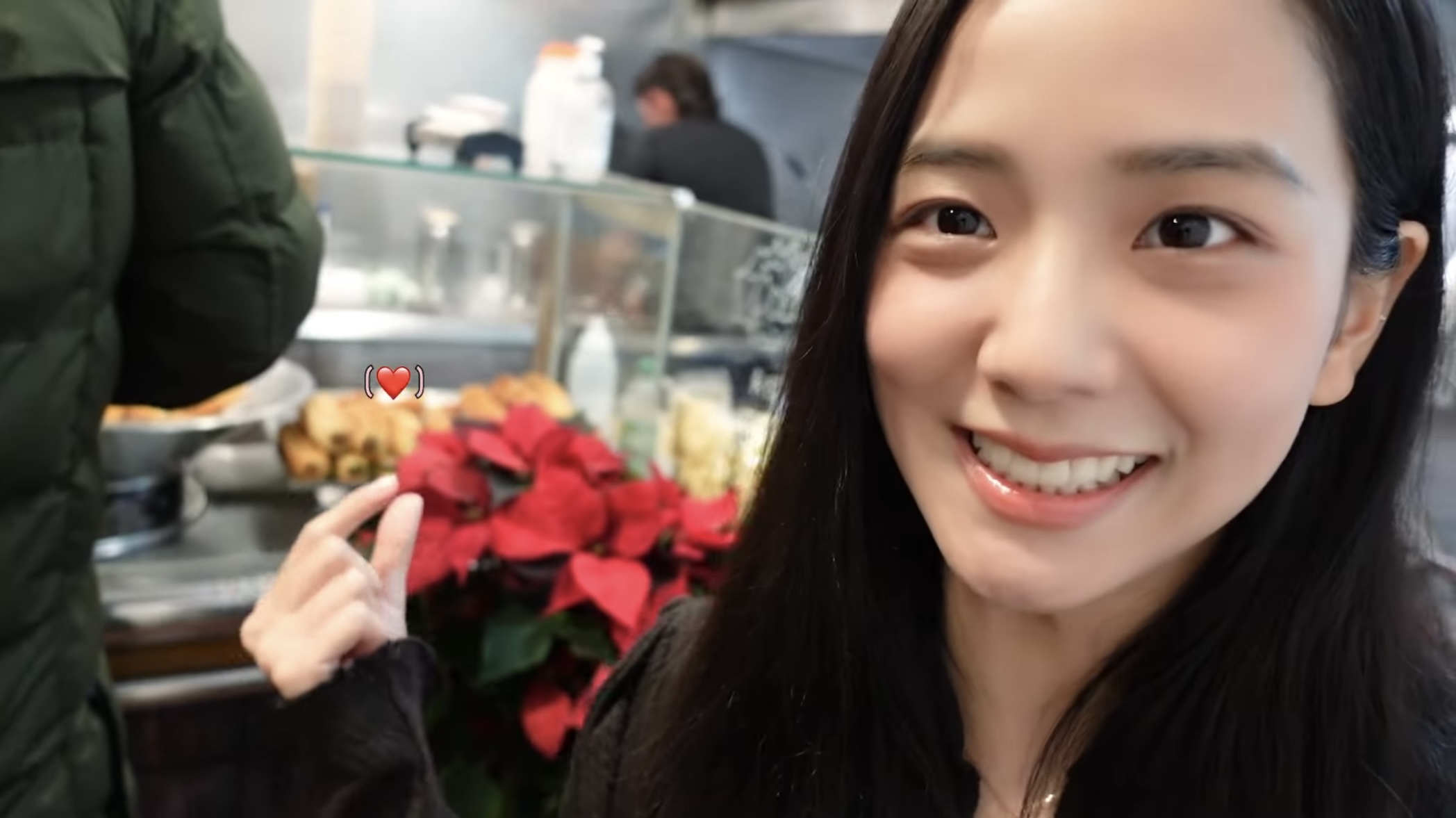 [잡담] 이번 브이로그에서도 열일하는 지수 미모 | 인스티즈