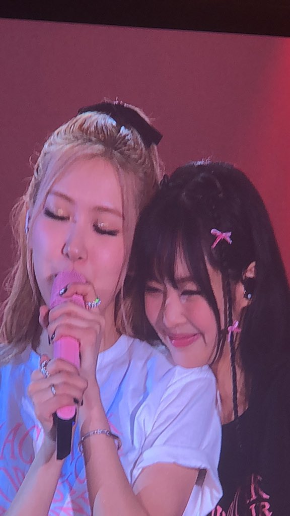 [잡담] 로제니 사랑해...... | 인스티즈