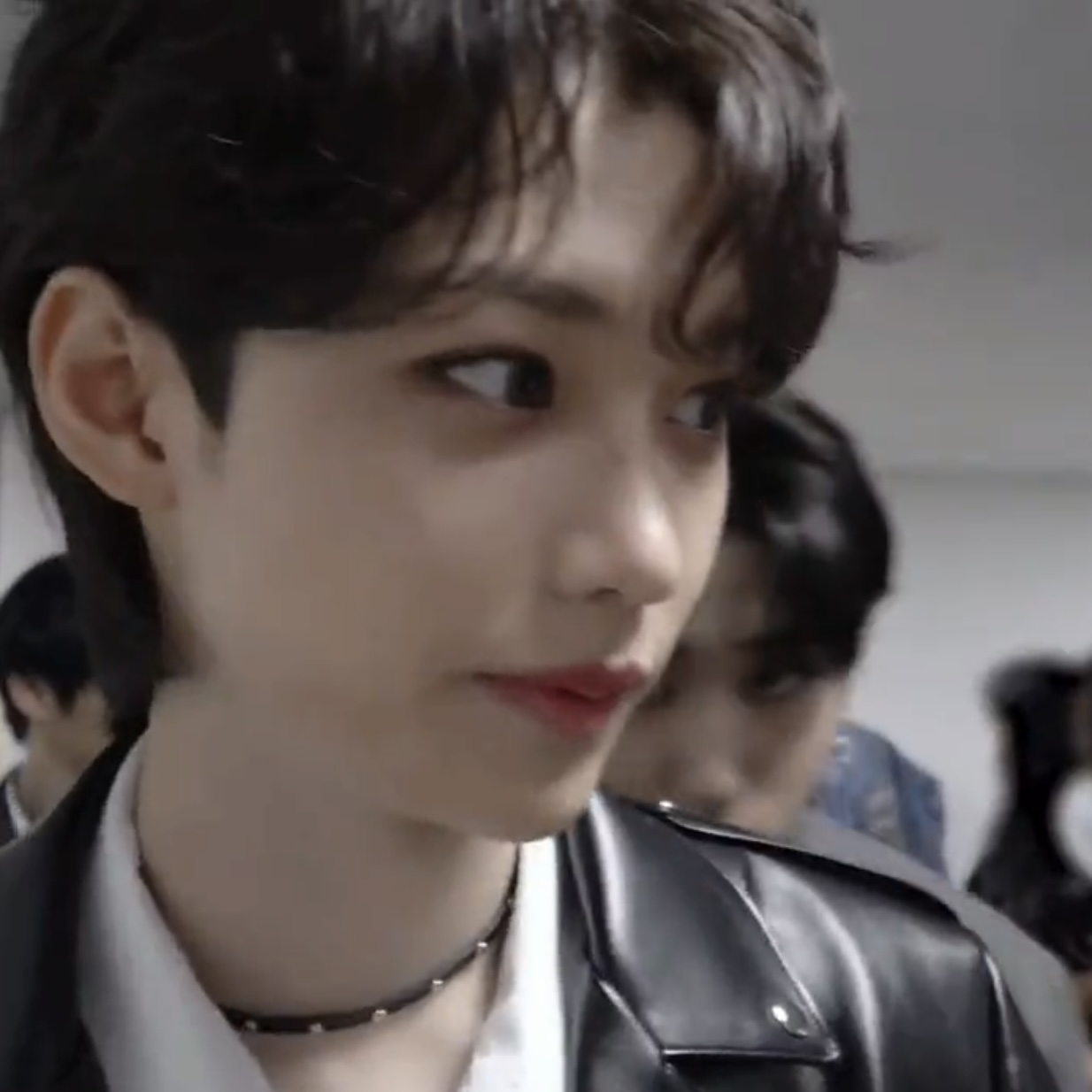 [잡담] 저기 미안한데 한 번만 울려봐도 될까 | 인스티즈