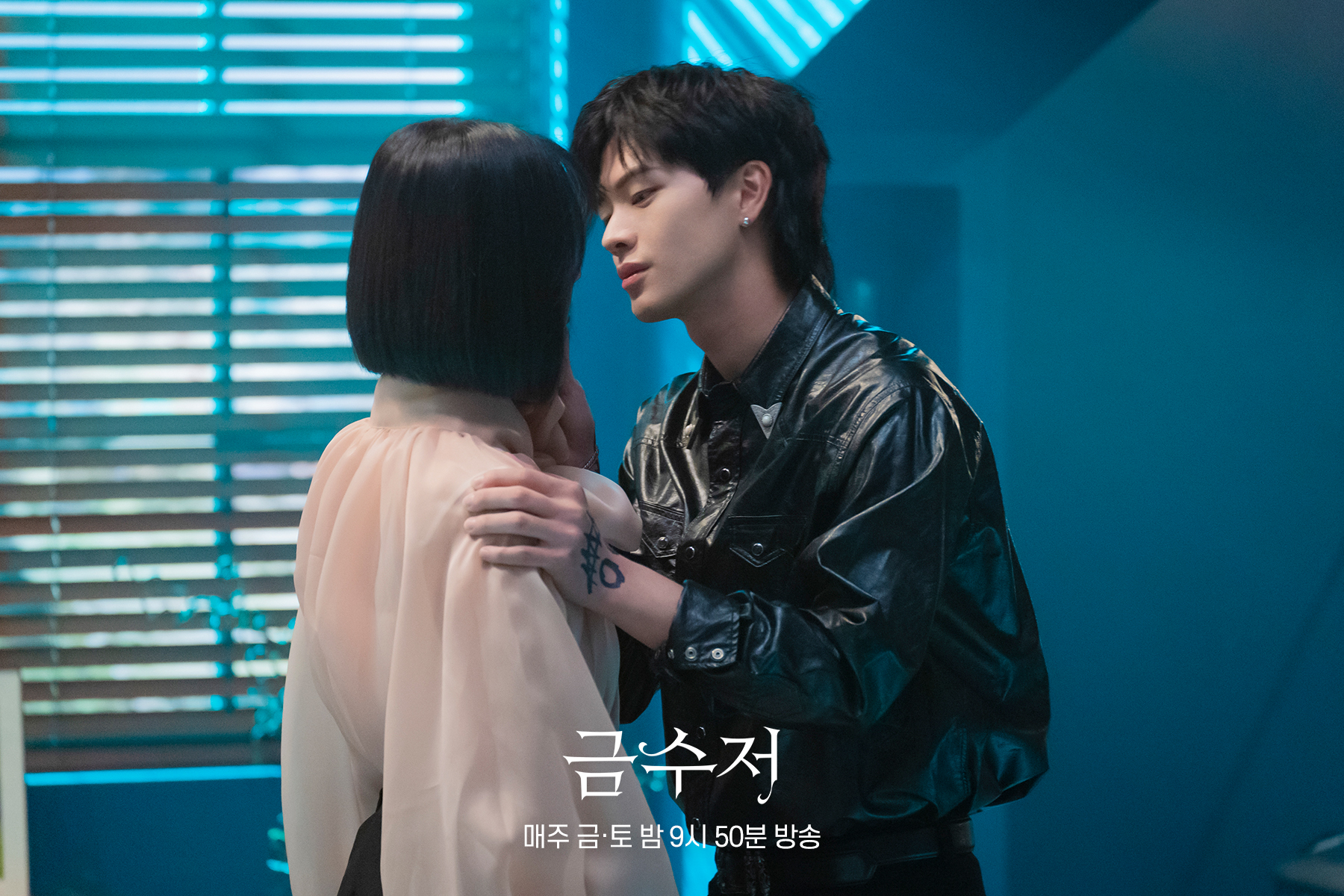 [잡담] 내 기준 옆태갑 아이돌gif (테이터ㅈㅇ) | 인스티즈