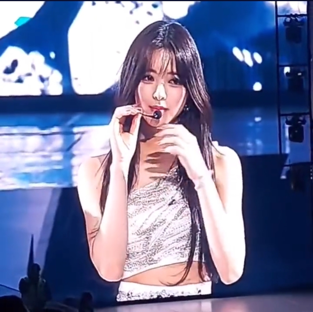 [잡담] 유나 시스루뱅 자른거봐 | 인스티즈