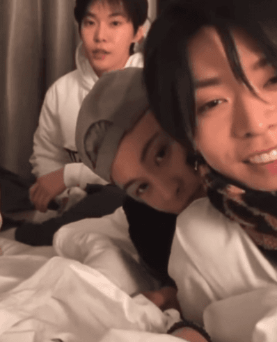 ㄱ [잡담] 마크랑 유타 무슨일이야...관계성 오진다.. | 인스티즈
