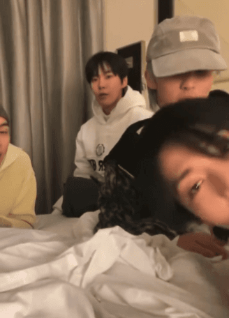 ㄱ [잡담] 마크랑 유타 무슨일이야...관계성 오진다.. | 인스티즈