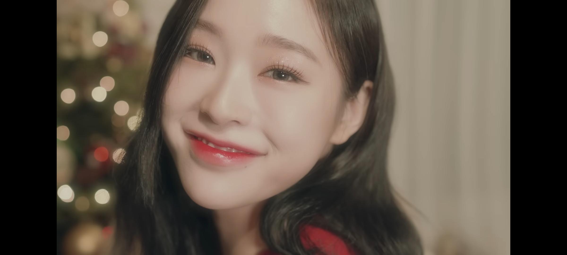 [잡담] 유튜브 보다가 그냥 캡쳐한건데 이렇게 예쁠수가... | 인스티즈