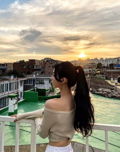 [잡담] 카리나 목선 진짜 넘예임.. | 인스티즈