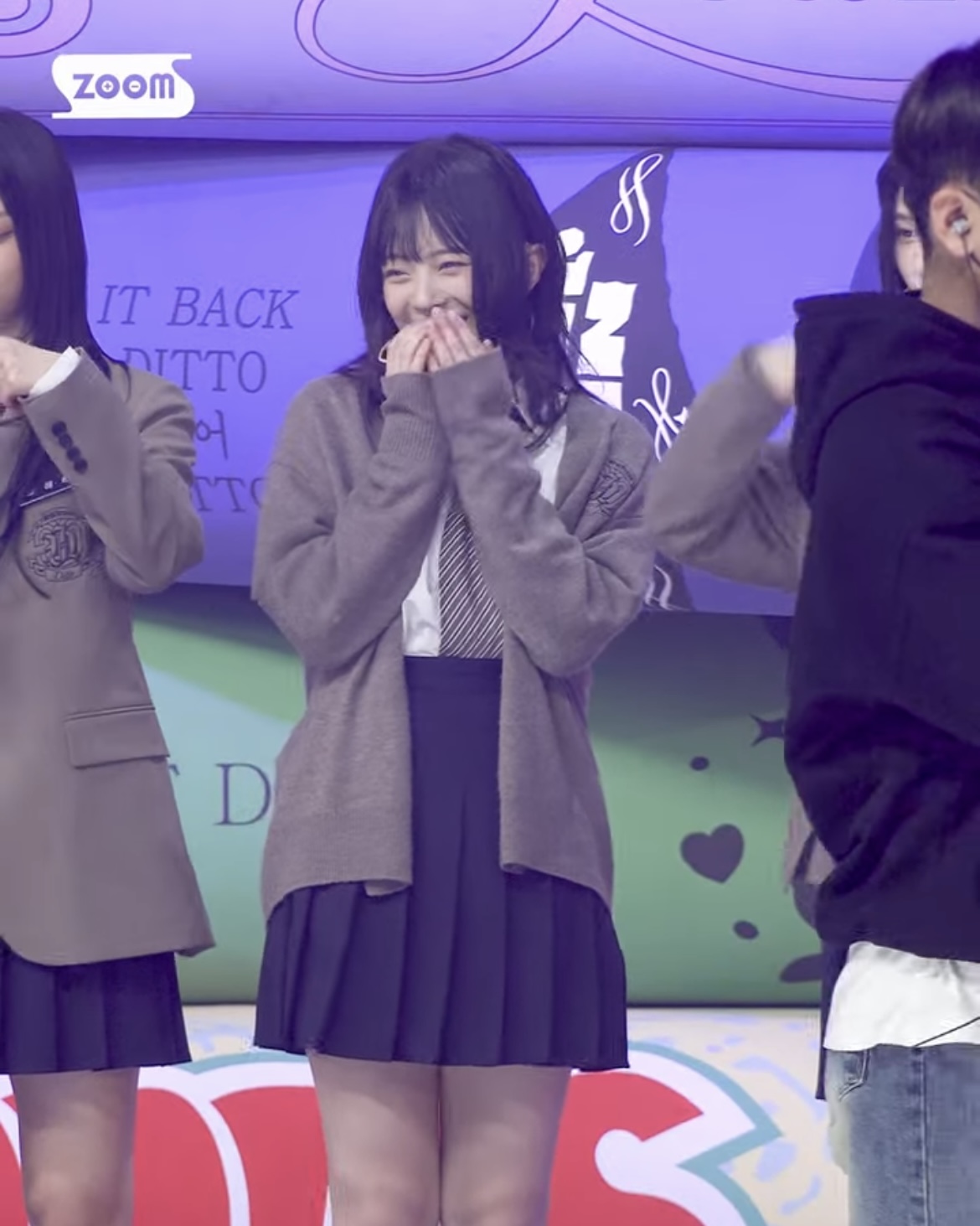 [잡담] 뉴진스 하니 직캠 어떡해 틀었는데 | 인스티즈