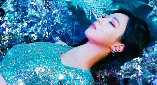 [잡담] 카리나 목 긴 거 진짜 개부러움 | 인스티즈
